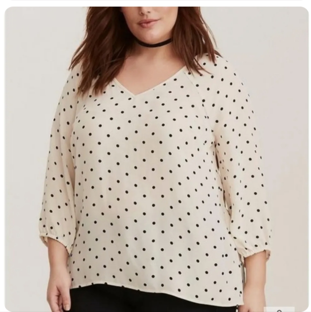 Torrid Top, TORRID Georgette Polka Dot Semi-Sheer Blouse, Size: 26